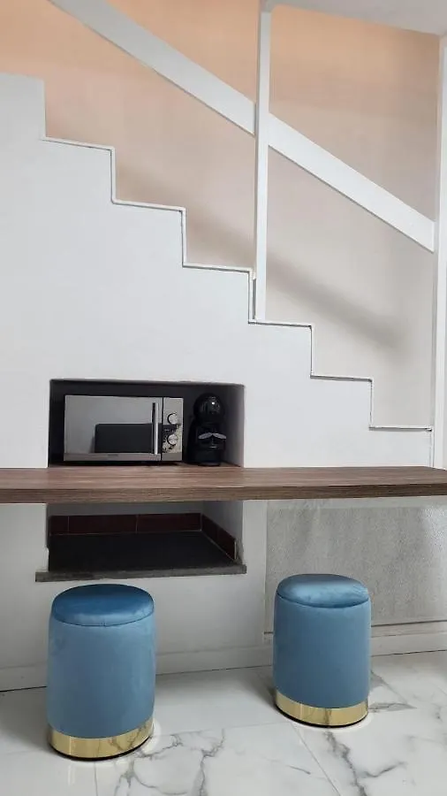 The White Colisseum Apartamento Roma