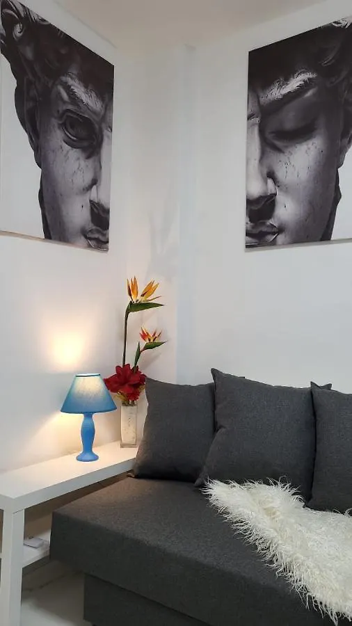 The White Colisseum Apartamento Roma